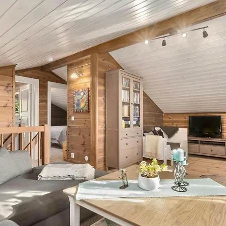 Family With Jacuzzi At Tempelseter